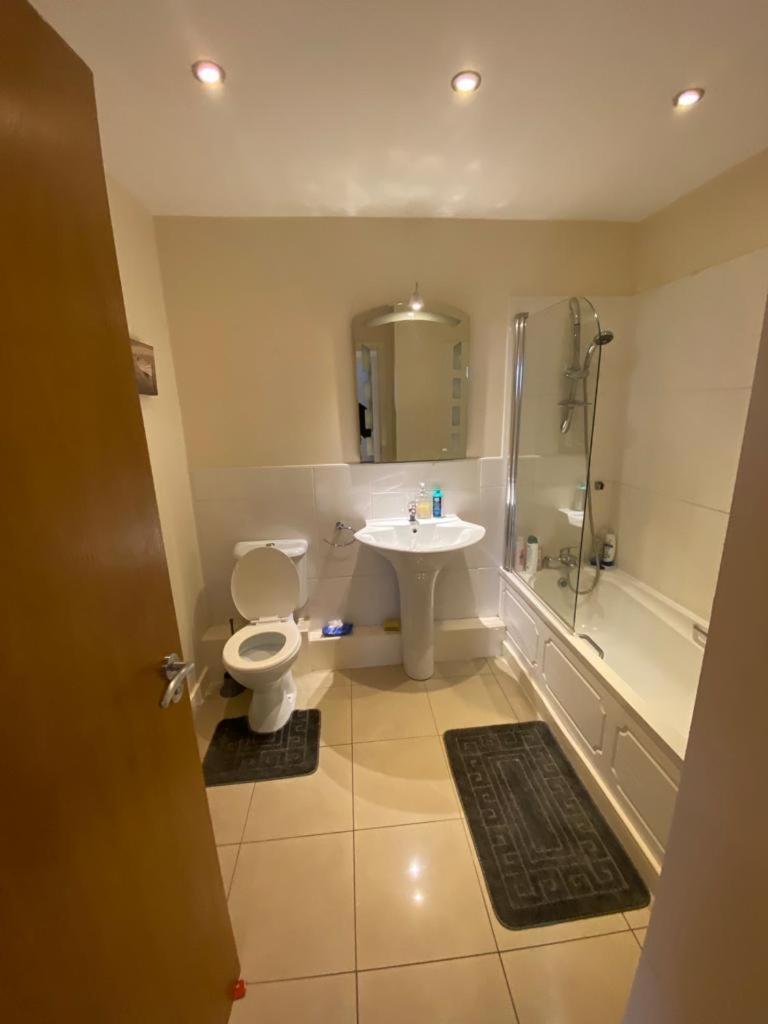 Privatunterkunft Dorm 5-6 People Shared Bathroom Outside *